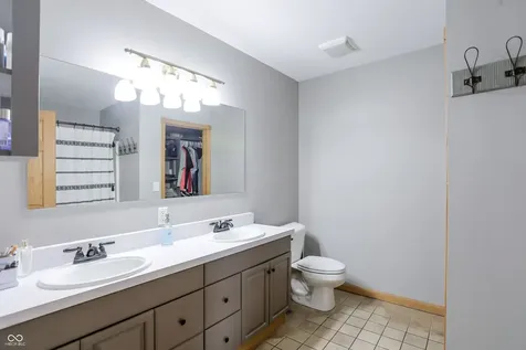3907 Arnold Avenue Martinsville IN 46151