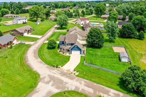 3907 Arnold Avenue Martinsville IN 46151