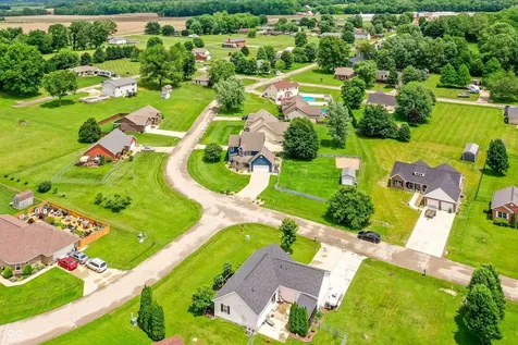 3907 Arnold Avenue Martinsville IN 46151