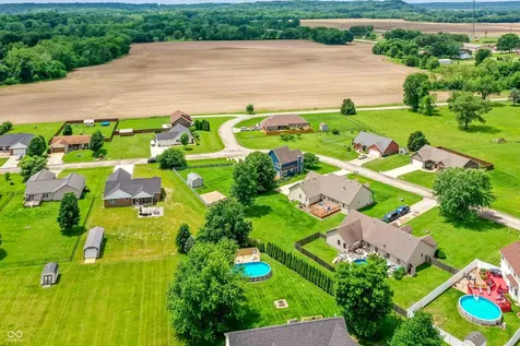 3907 Arnold Avenue Martinsville IN 46151