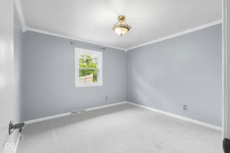 4730 Woodcrest Drive Columbus IN 47203