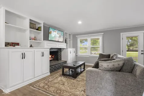 12602 Markay Drive Fishers IN 46038