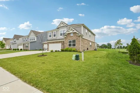 7439 Kensley Place Indianapolis IN 46259