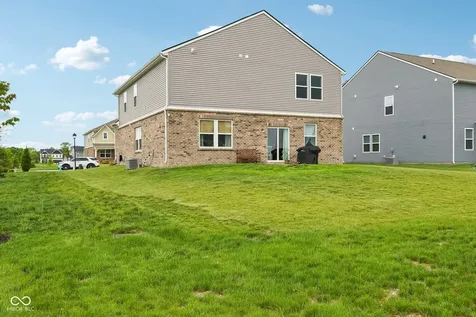 7439 Kensley Place Indianapolis IN 46259