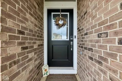 7439 Kensley Place Indianapolis IN 46259