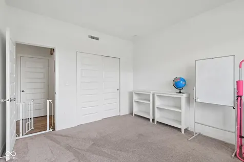 7439 Kensley Place Indianapolis IN 46259