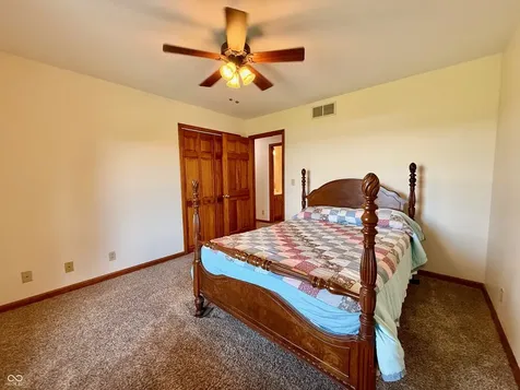 12901 S 550 W Columbus IN 47201