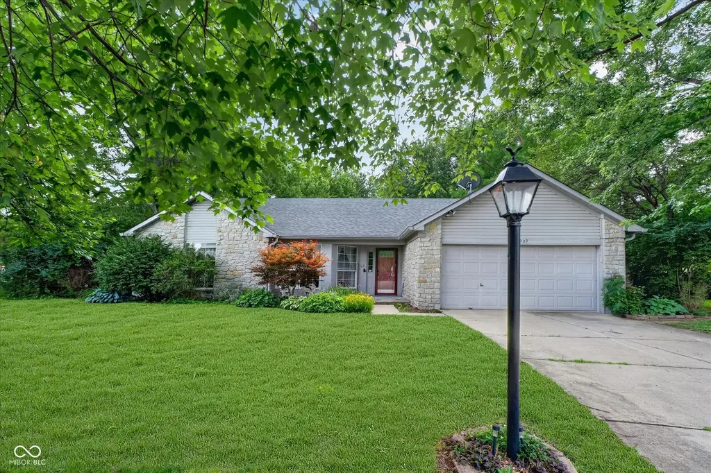 12209 Van Spronsen Court Indianapolis IN 46236