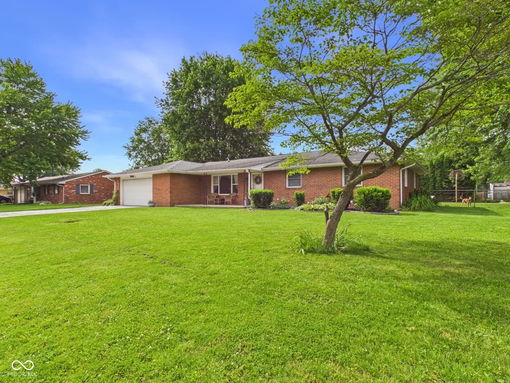 107 Tanglewood Drive Anderson IN 46012