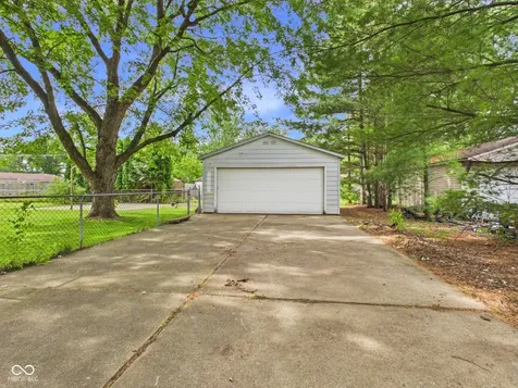 107 Tanglewood Drive Anderson IN 46012