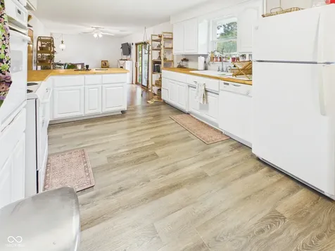 107 Tanglewood Drive Anderson IN 46012