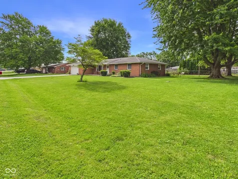107 Tanglewood Drive Anderson IN 46012