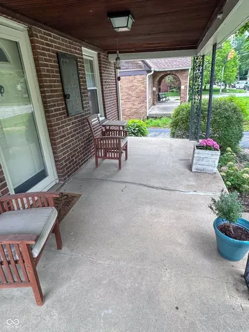 918 Kessler Boulevard East Drive Indianapolis IN 46220