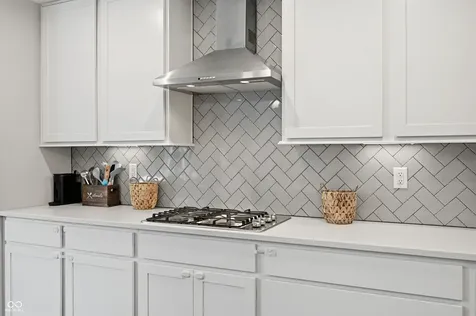 227 Oakhurst Way Westfield IN 46074