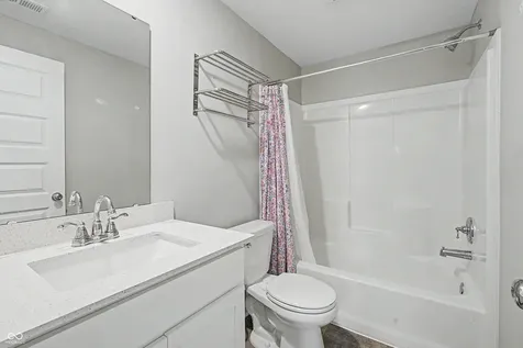 17255 Seaboard Place Noblesville IN 46060