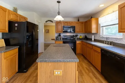 13138 Zinfandel Place Fishers IN 46038