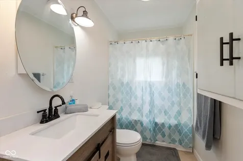 5421 E 21st Street Indianapolis IN 46218