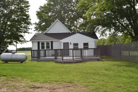 3536 S State Road 47 Crawfordsville IN 47933