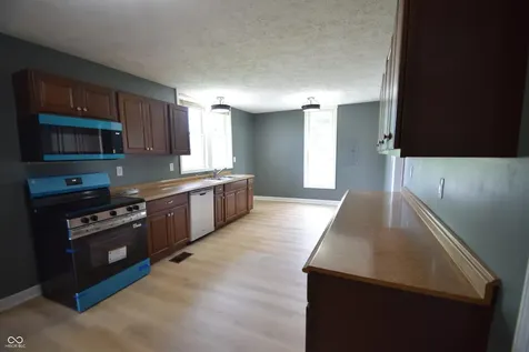 3536 S State Road 47 Crawfordsville IN 47933