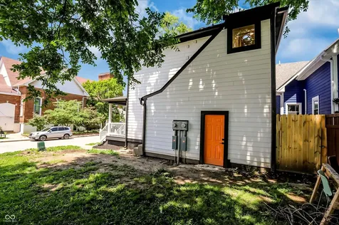 1009 Laurel Street Indianapolis IN 46203