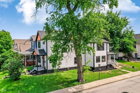 1009 Laurel Street Indianapolis IN 46203