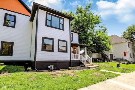 1009 Laurel Street Indianapolis IN 46203