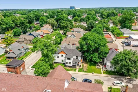 1009 Laurel Street Indianapolis IN 46203