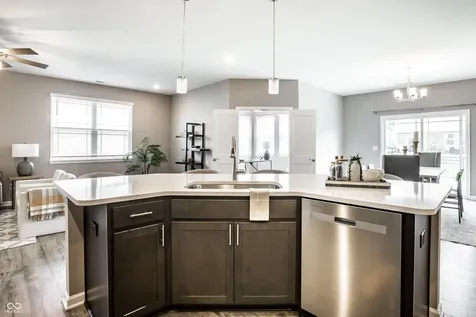 4866 W Jamestown Trace New Palestine IN 46163