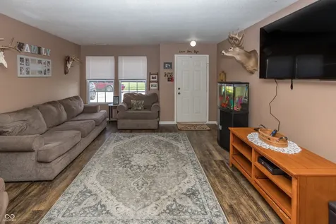 1611 Carriage Circle Shelbyville IN 46176