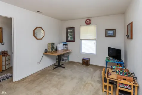 1611 Carriage Circle Shelbyville IN 46176