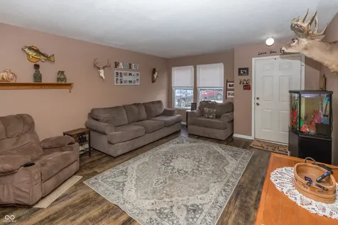 1611 Carriage Circle Shelbyville IN 46176