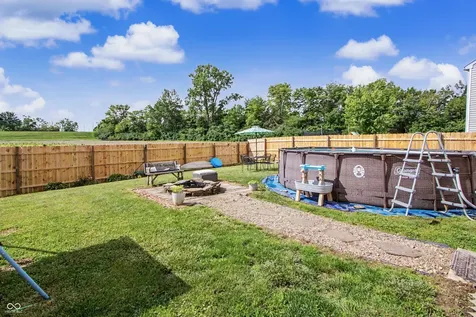 1611 Carriage Circle Shelbyville IN 46176