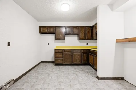 1186 S 200 E Kokomo IN 46902