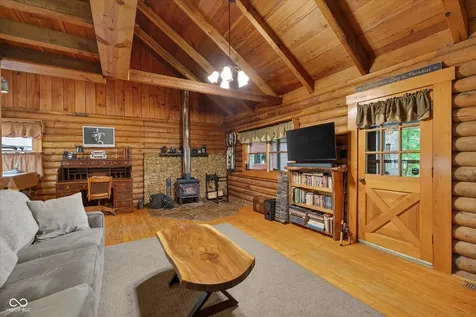 5587 Paradise Court Martinsville IN 46151