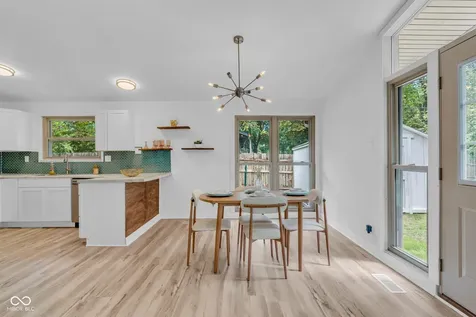 9105 Washington Boulevard Indianapolis IN 46240