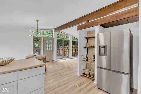 9105 Washington Boulevard Indianapolis IN 46240