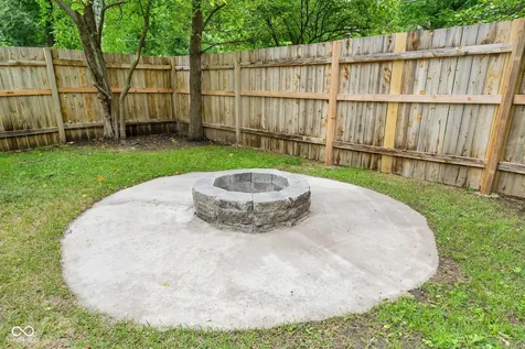 9105 Washington Boulevard Indianapolis IN 46240
