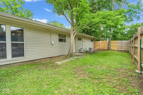 9105 Washington Boulevard Indianapolis IN 46240