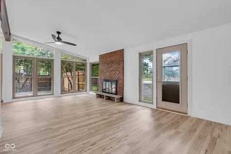 9105 Washington Boulevard Indianapolis IN 46240