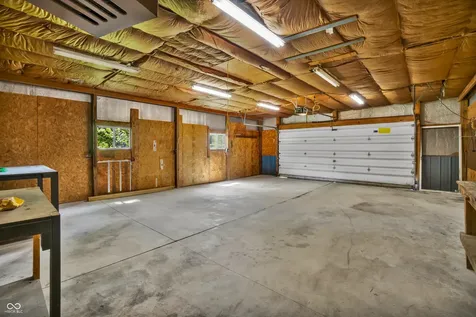 384 Honey Locust Place North Vernon IN 47265