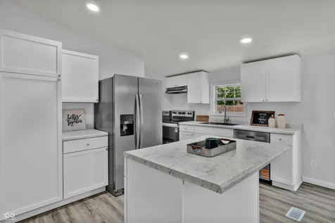 384 Honey Locust Place North Vernon IN 47265