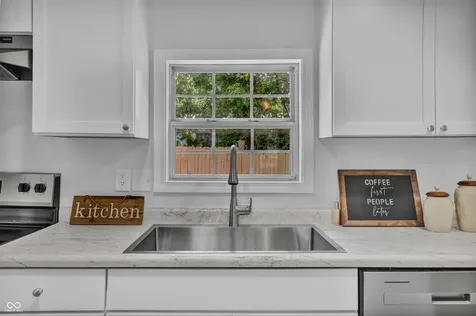 384 Honey Locust Place North Vernon IN 47265
