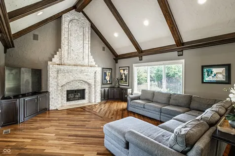 10761 English Oaks Drive Carmel IN 46032