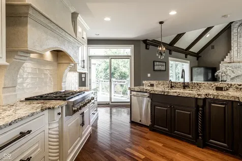 10761 English Oaks Drive Carmel IN 46032