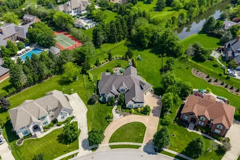 10761 English Oaks Drive Carmel IN 46032