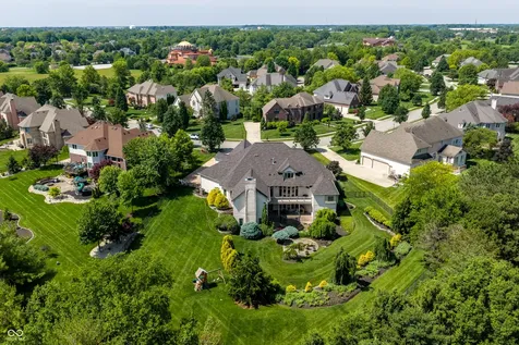 10761 English Oaks Drive Carmel IN 46032
