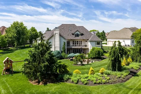 10761 English Oaks Drive Carmel IN 46032