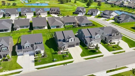 5350 Oak Knoll Drive Whitestown IN 46075