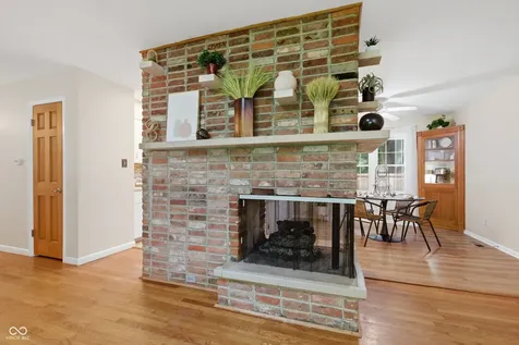 2515 E 99th Street Carmel IN 46280