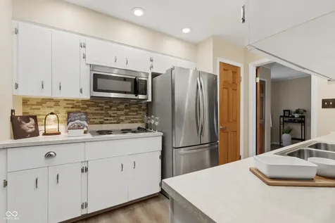 2515 E 99th Street Carmel IN 46280